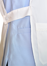 Cargar imagen en el visor de la galería, Delantal blanco en dacrón
