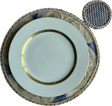 Cargar imagen en el visor de la galería, Individuales y portavasos en Palma de Iraca (color natural y azul) - Set x 6