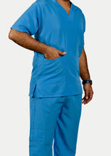 Cargar imagen en el visor de la galería, Uniforme Medico Azul Claro - Hombre