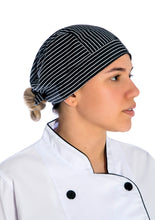 Cargar imagen en el visor de la galería, Gorro Pirata - Antifluidos Negro Rayas Blancas