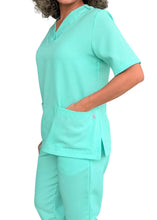 Cargar imagen en el visor de la galería, Uniforme de Pantalón LS - Verde Menta BasicOne
